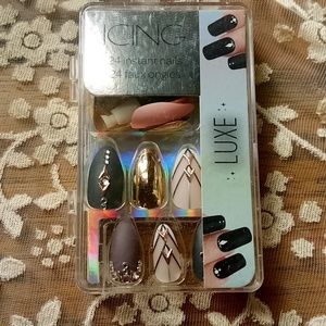New Press on nails